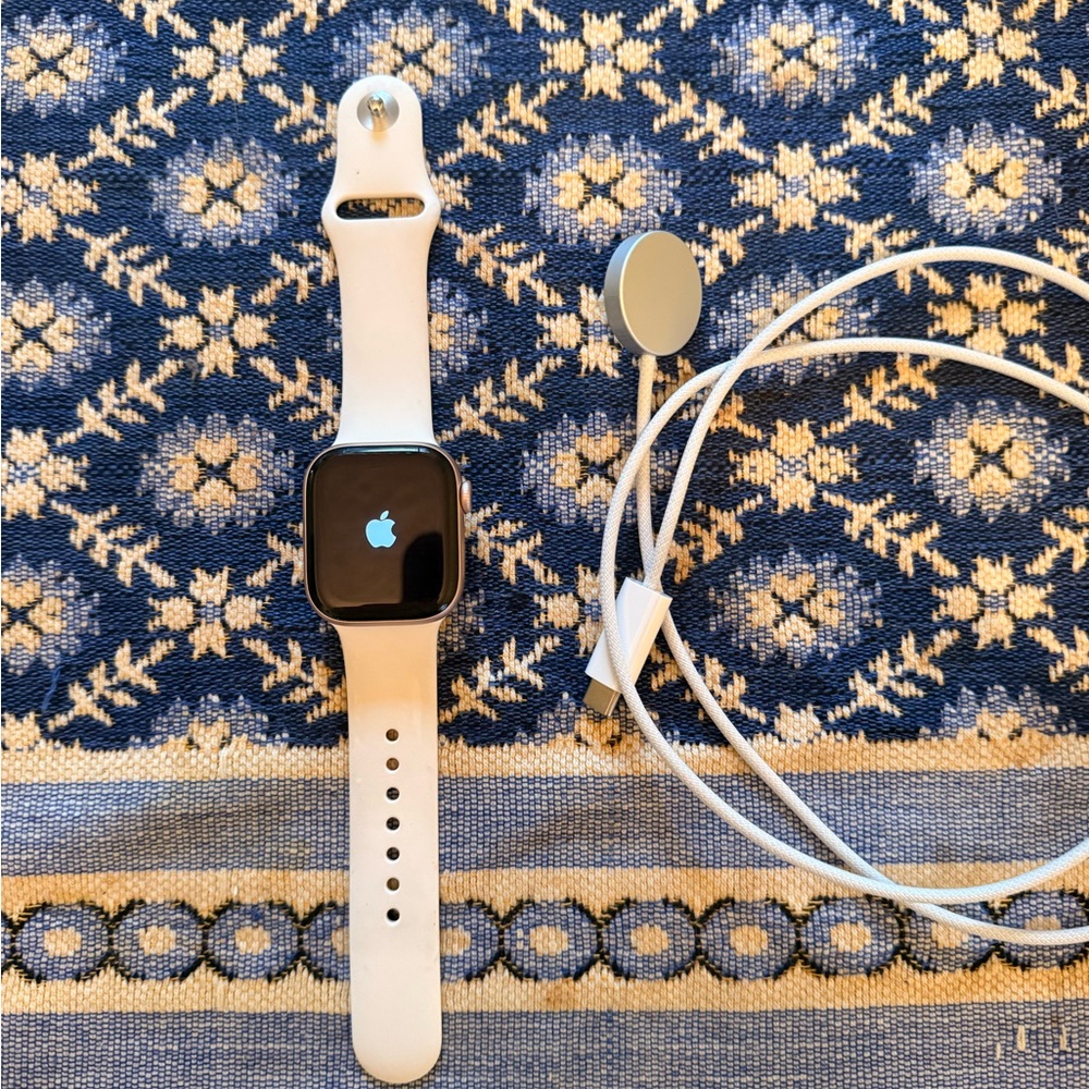 Apple Watch Series 10 Rose Gold